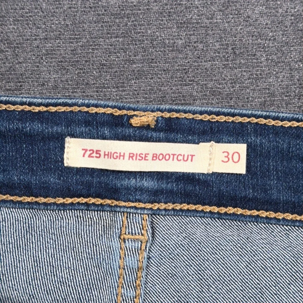 Levi's 725 High Rise Bootcut Jeans Women Size 30 Blue Stretch Denim Bobo Fairy - Picture 2 of 9